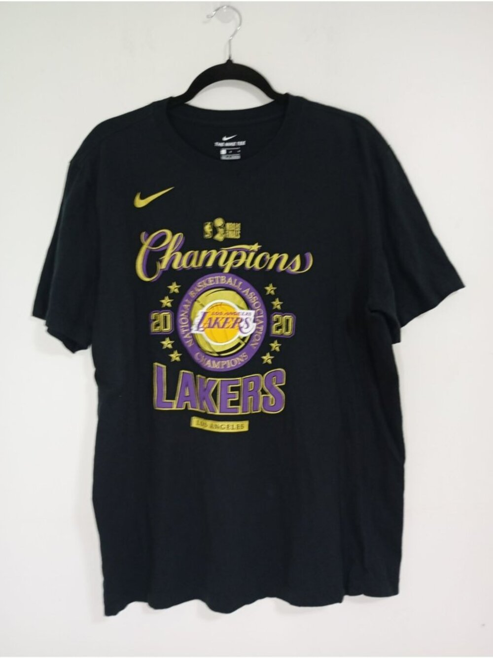 Nike Tee Los Angeles Lakers 2020 NBA Champions Black Large 100% Cotton, Unisex